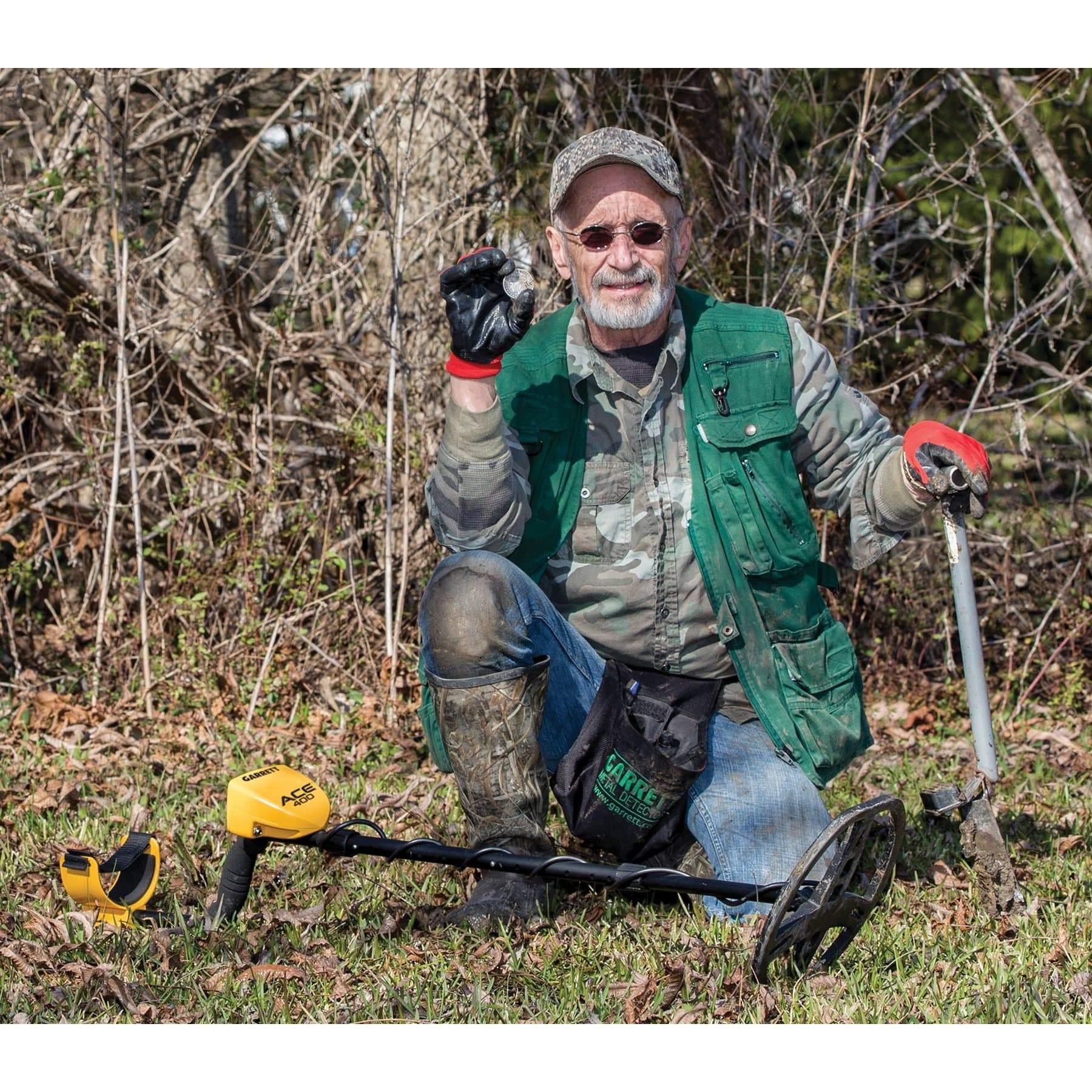 Garrett ACE 400 Metal Detector Special with AT Pinpointer